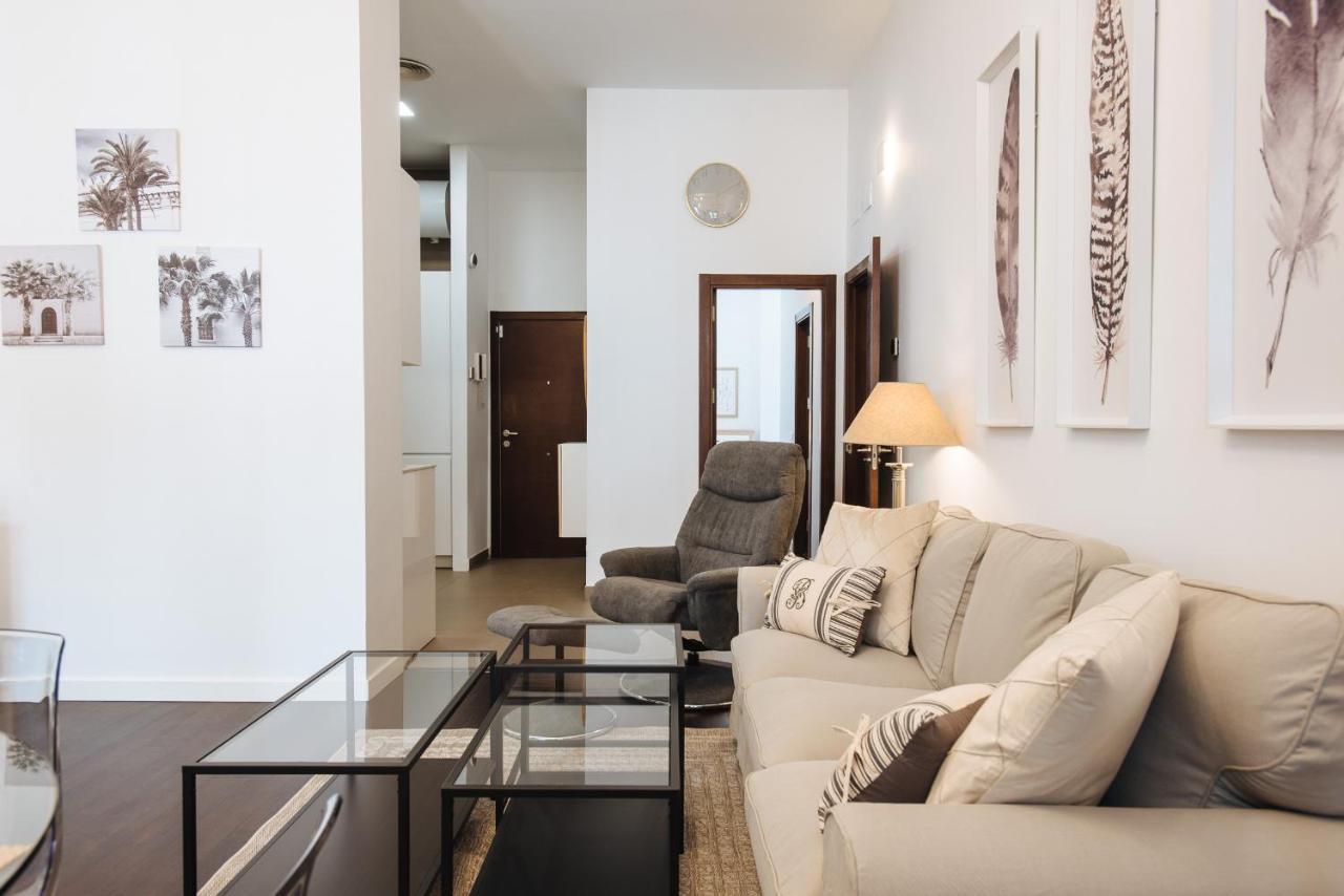Apartamento Puerta Real - Free Parking Севілья Екстер'єр фото