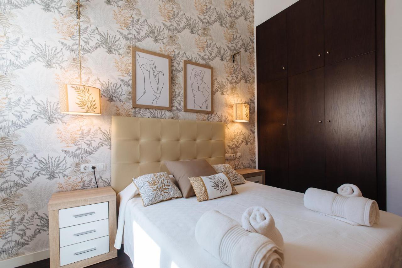 Apartamento Puerta Real - Free Parking Севілья Екстер'єр фото